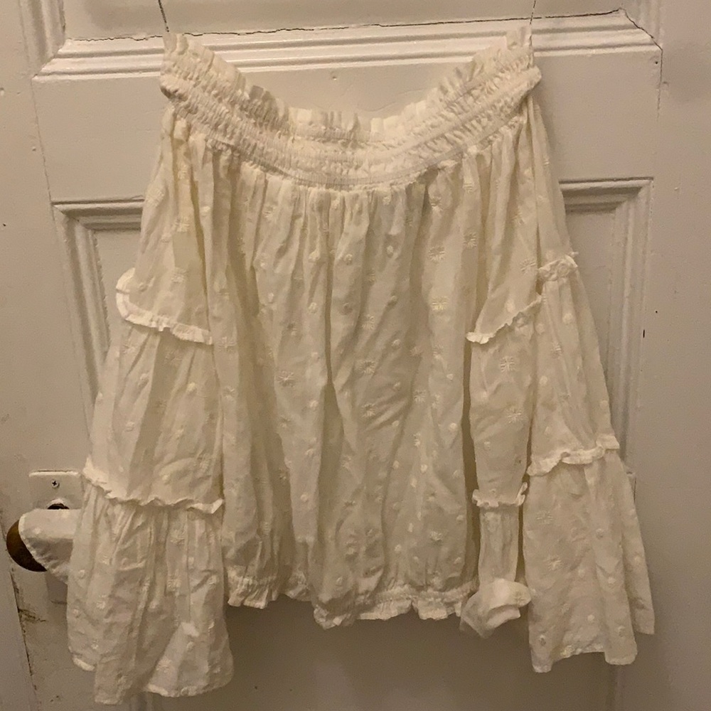 Zara Off The Shoulder Cream Blouse - Size S